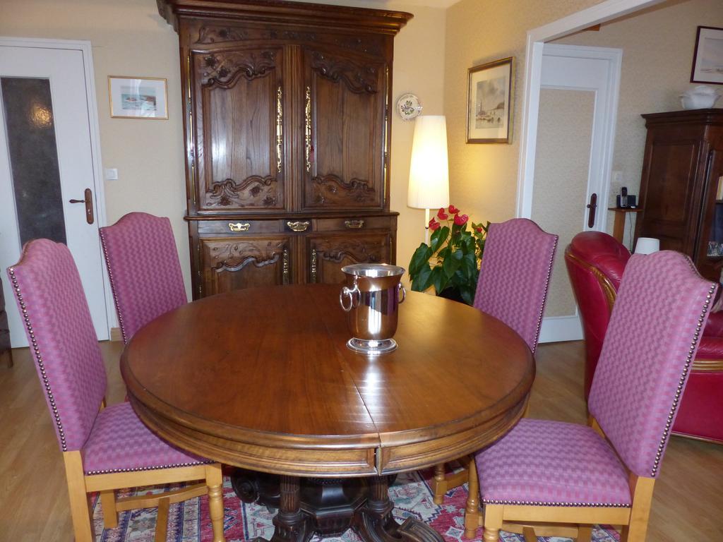 Résidence Saint-Nicolas Granville Chambre photo
